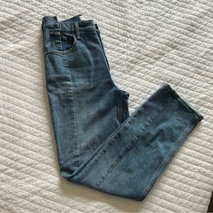 Abercrombie Ultra High Rise 90s Straight Jean